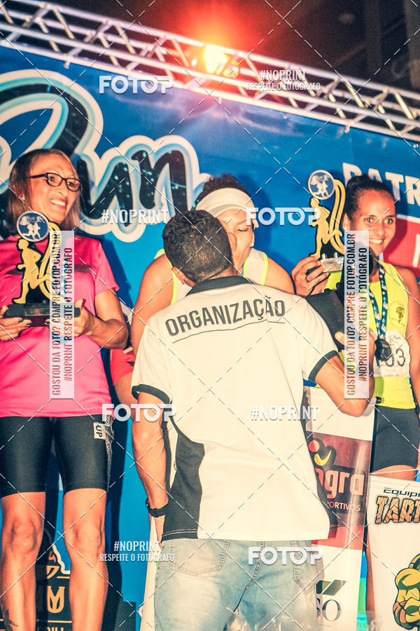 Buy your photos of the eventNight Run 5K 10K Praia Grande on Fotop