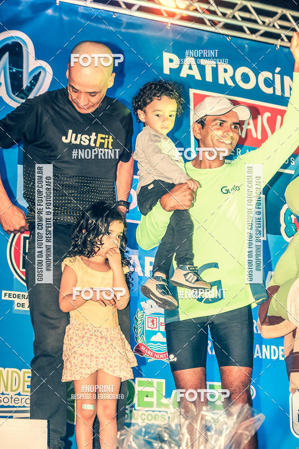 Buy your photos of the eventNight Run 5K 10K Praia Grande on Fotop