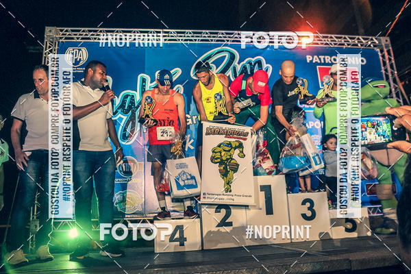 Buy your photos of the eventNight Run 5K 10K Praia Grande on Fotop