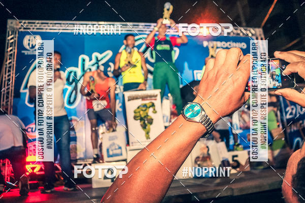Buy your photos of the eventNight Run 5K 10K Praia Grande on Fotop