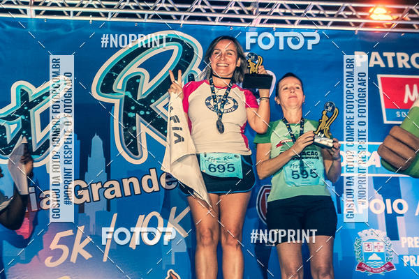 Buy your photos of the eventNight Run 5K 10K Praia Grande on Fotop