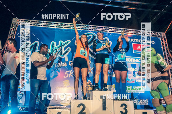 Buy your photos of the eventNight Run 5K 10K Praia Grande on Fotop