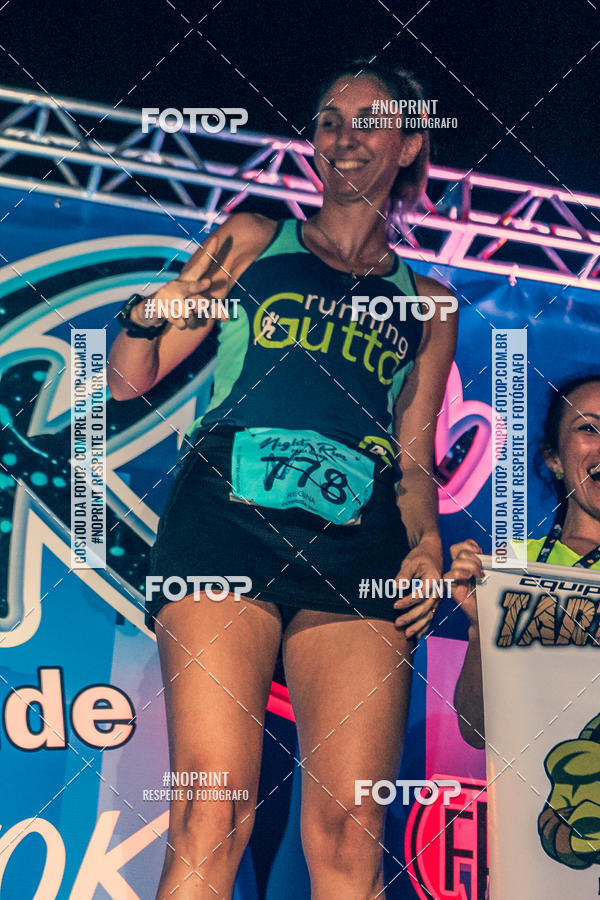 Buy your photos of the eventNight Run 5K 10K Praia Grande on Fotop