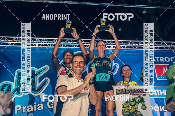 Buy your photos of the eventNight Run 5K 10K Praia Grande on Fotop