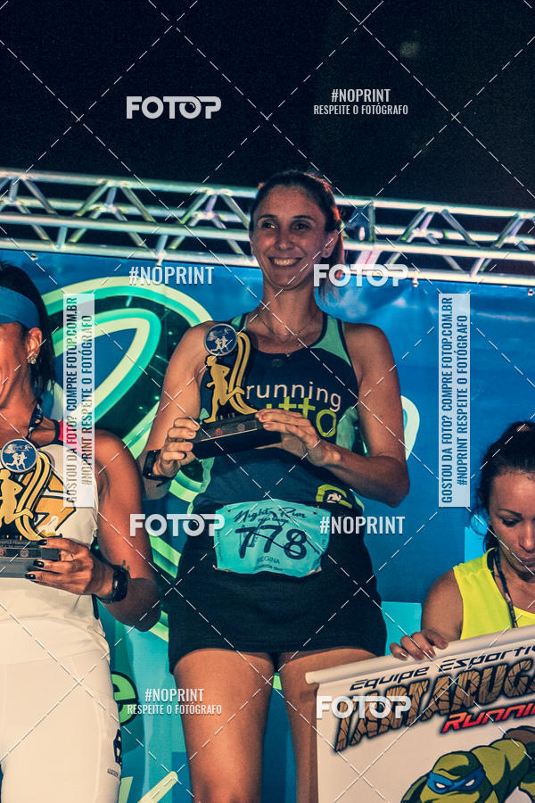 Buy your photos of the eventNight Run 5K 10K Praia Grande on Fotop