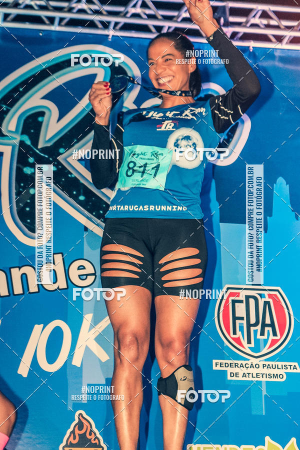 Buy your photos of the eventNight Run 5K 10K Praia Grande on Fotop