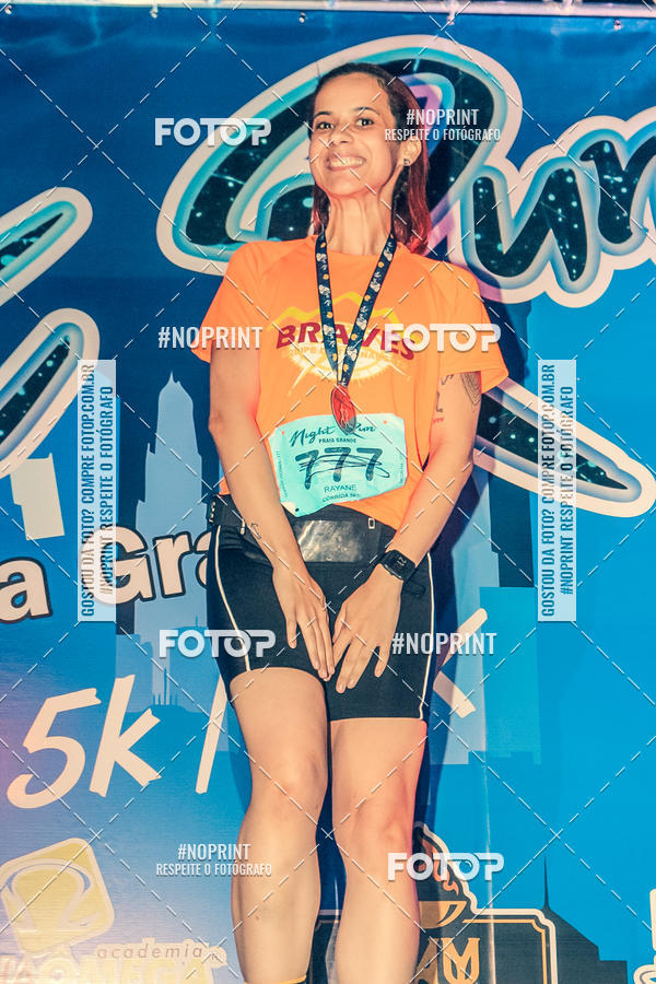 Buy your photos of the eventNight Run 5K 10K Praia Grande on Fotop