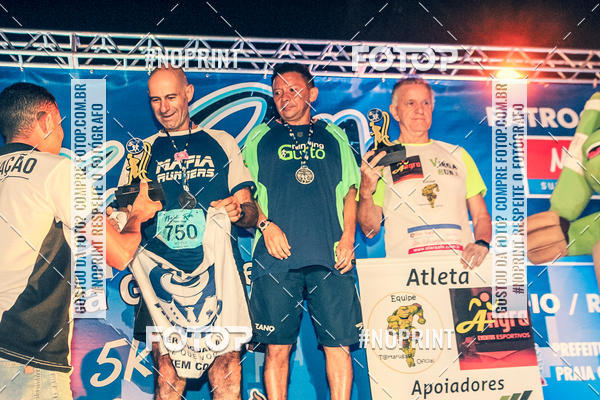 Buy your photos of the eventNight Run 5K 10K Praia Grande on Fotop