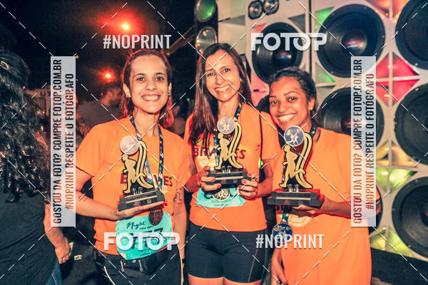 Buy your photos of the eventNight Run 5K 10K Praia Grande on Fotop