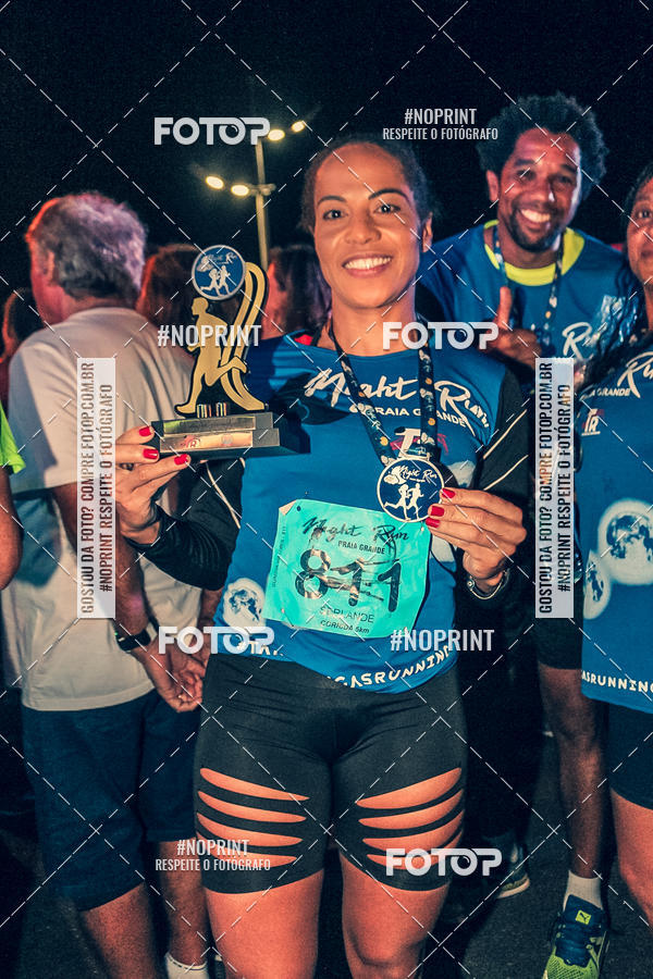 Buy your photos of the eventNight Run 5K 10K Praia Grande on Fotop