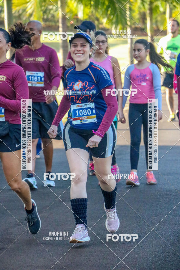 Buy your photos of the eventSunset Run 2019 on Fotop