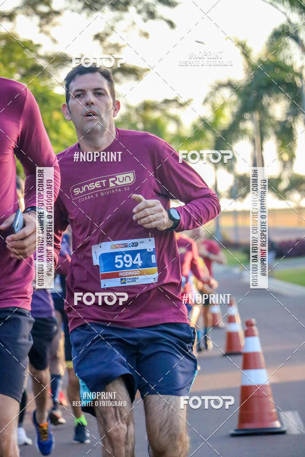 Buy your photos of the eventSunset Run 2019 on Fotop