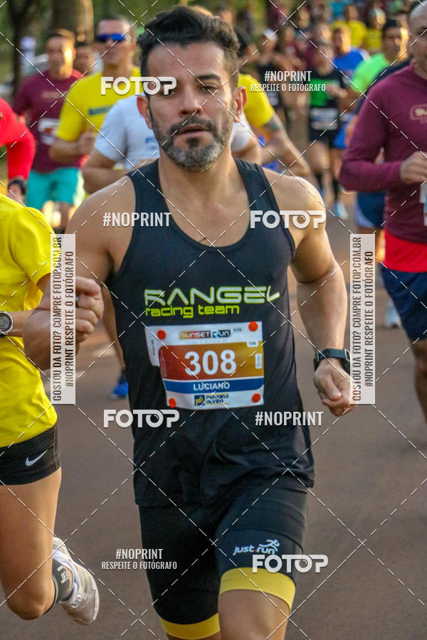 Buy your photos of the eventSunset Run 2019 on Fotop