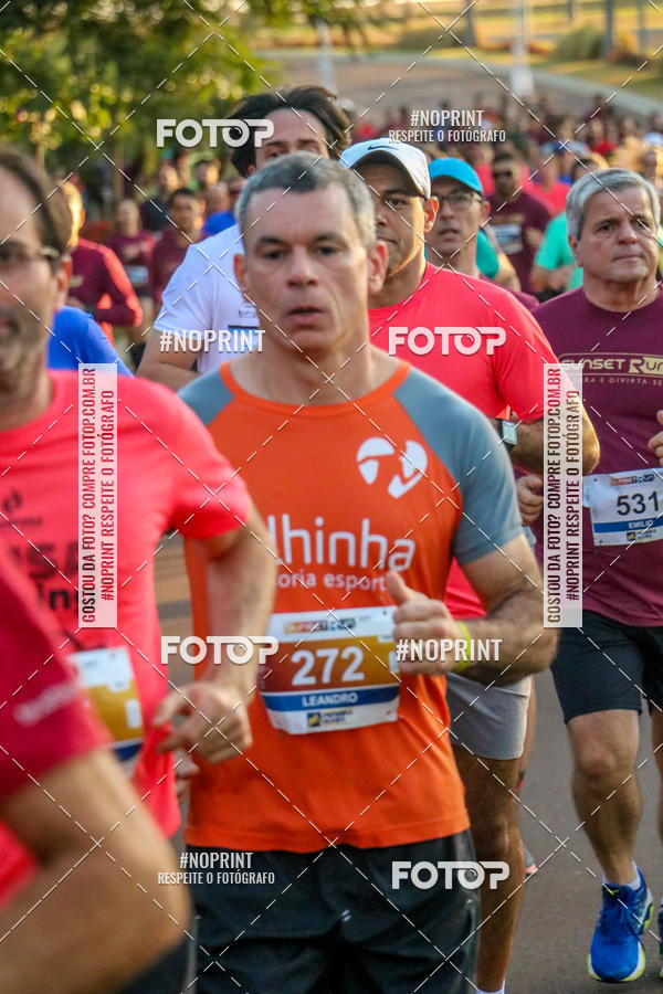 Buy your photos of the eventSunset Run 2019 on Fotop