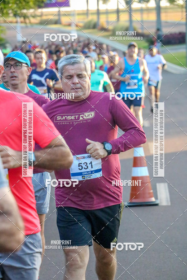 Buy your photos of the eventSunset Run 2019 on Fotop