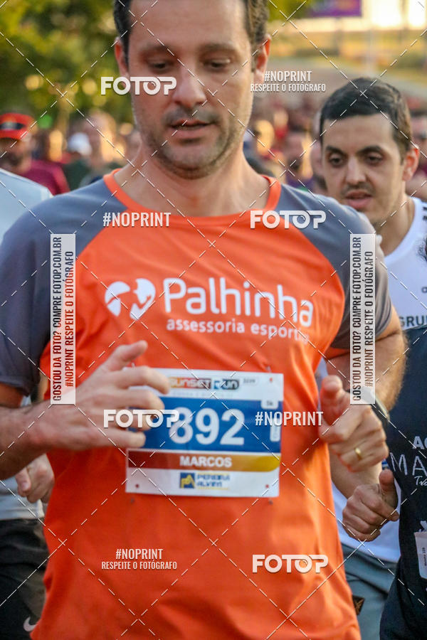 Buy your photos of the eventSunset Run 2019 on Fotop
