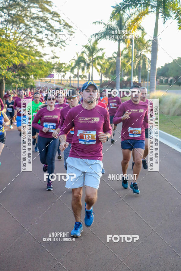 Buy your photos of the eventSunset Run 2019 on Fotop