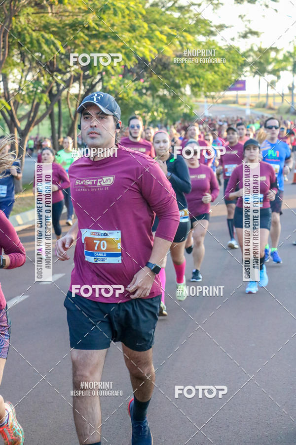 Buy your photos of the eventSunset Run 2019 on Fotop