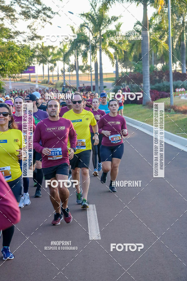 Buy your photos of the eventSunset Run 2019 on Fotop
