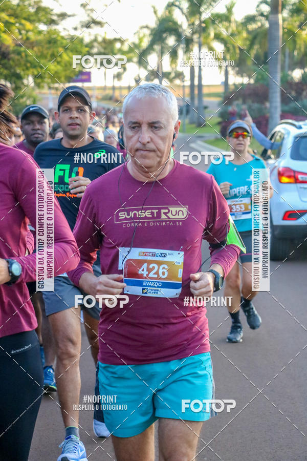 Buy your photos of the eventSunset Run 2019 on Fotop