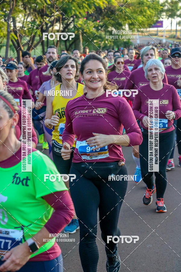 Buy your photos of the eventSunset Run 2019 on Fotop