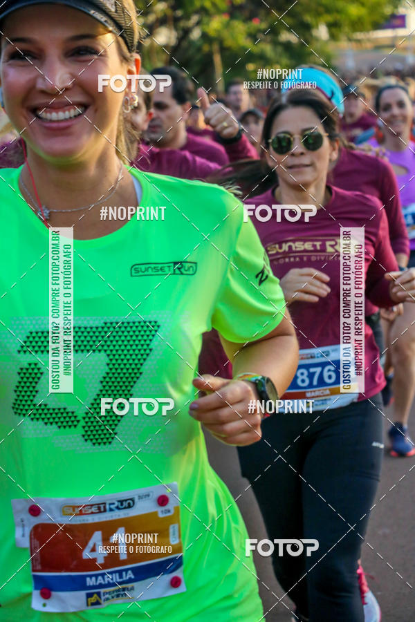 Buy your photos of the eventSunset Run 2019 on Fotop