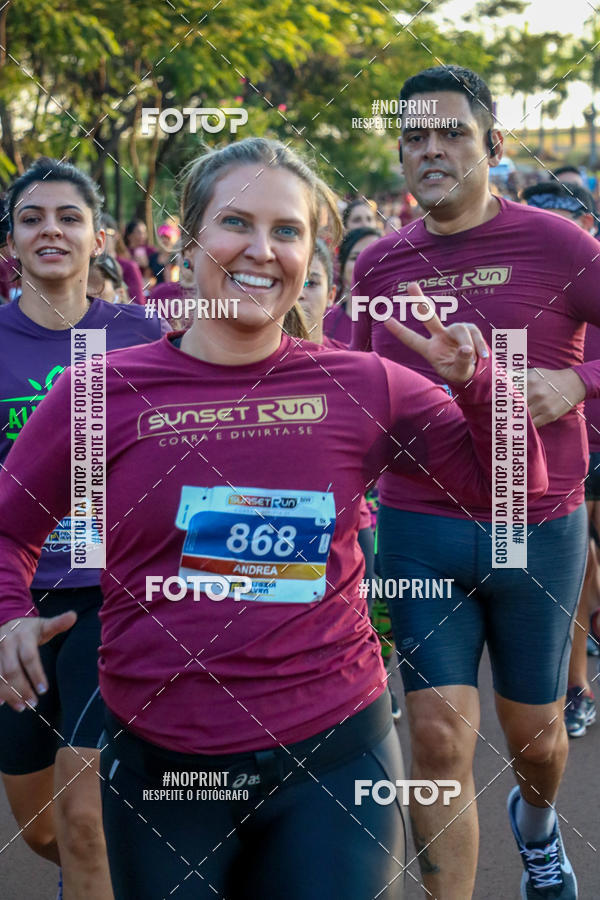 Buy your photos of the eventSunset Run 2019 on Fotop