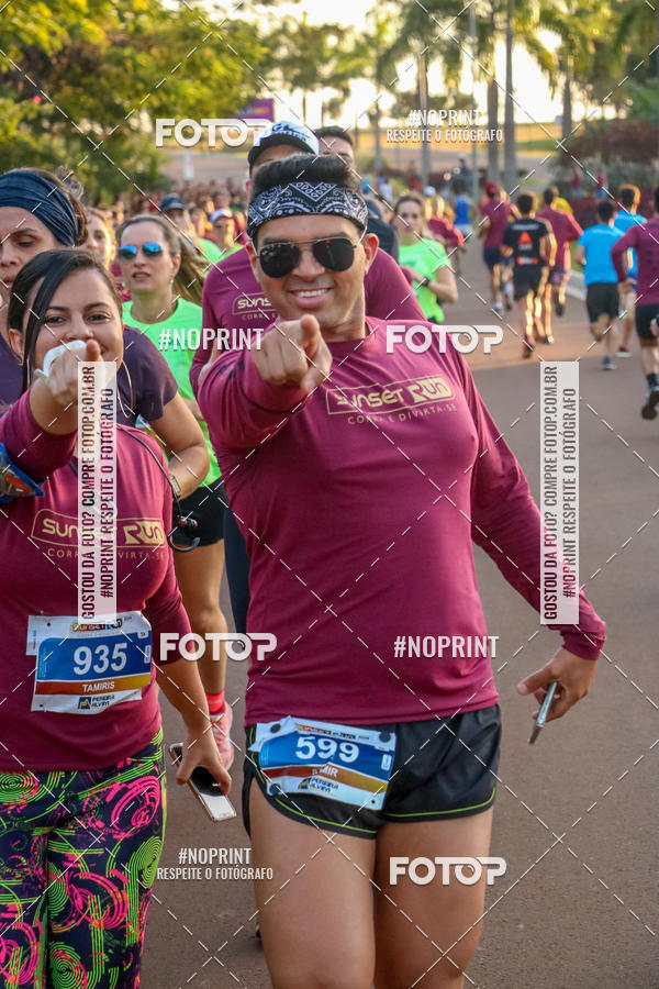 Buy your photos of the eventSunset Run 2019 on Fotop