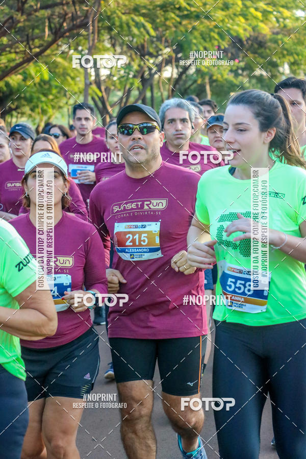 Buy your photos of the eventSunset Run 2019 on Fotop