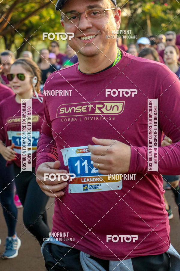Buy your photos of the eventSunset Run 2019 on Fotop
