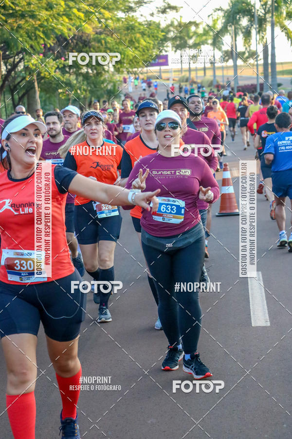 Buy your photos of the eventSunset Run 2019 on Fotop