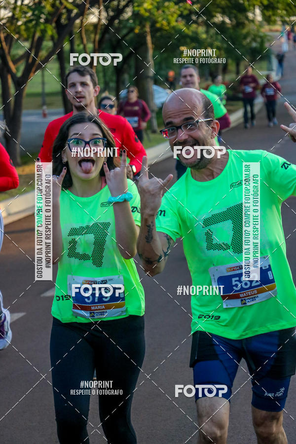 Buy your photos of the eventSunset Run 2019 on Fotop