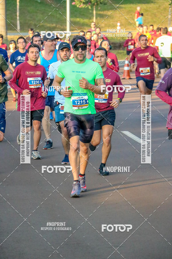 Buy your photos of the eventSunset Run 2019 on Fotop