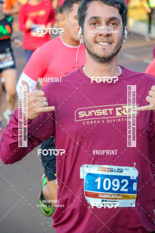 Buy your photos of the eventSunset Run 2019 on Fotop