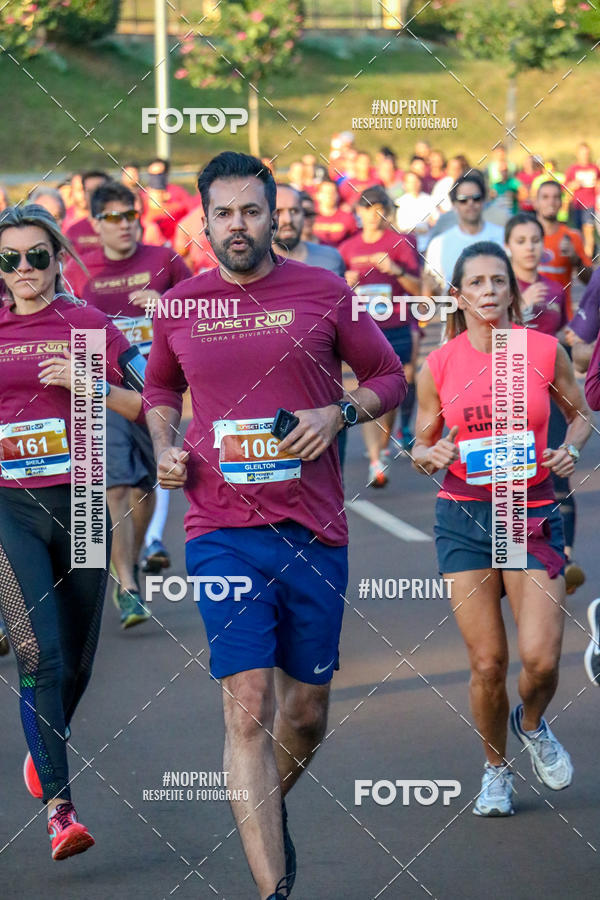 Buy your photos of the eventSunset Run 2019 on Fotop