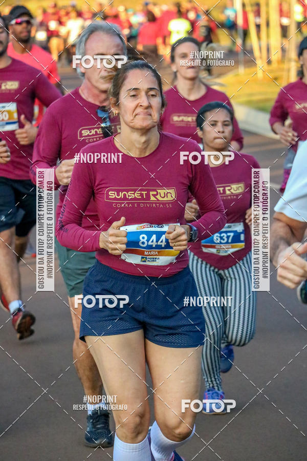 Buy your photos of the eventSunset Run 2019 on Fotop
