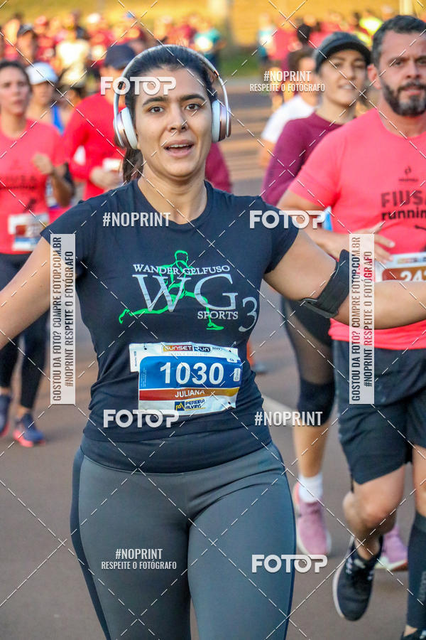 Buy your photos of the eventSunset Run 2019 on Fotop