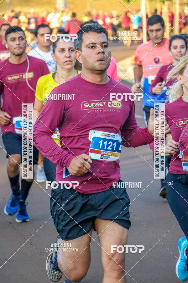Buy your photos of the eventSunset Run 2019 on Fotop
