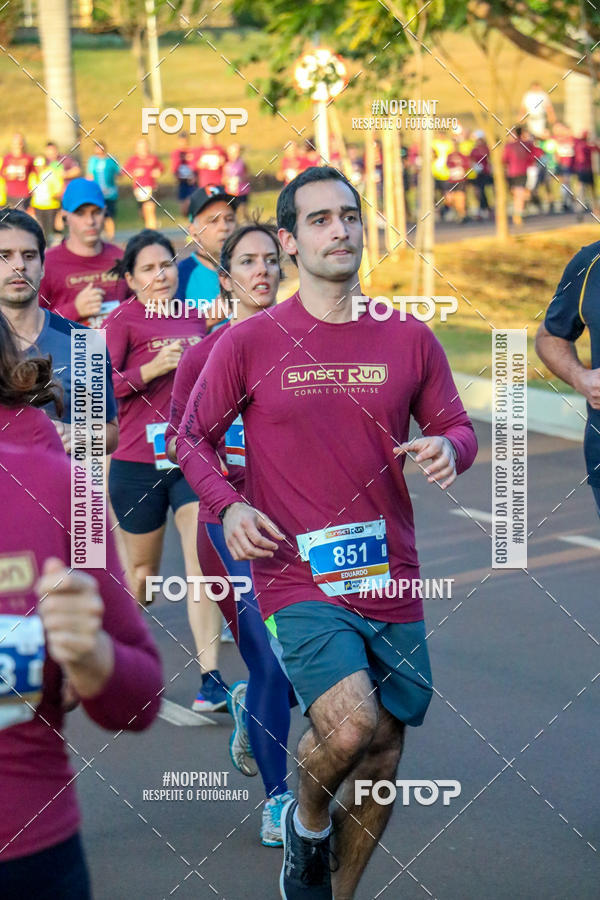 Buy your photos of the eventSunset Run 2019 on Fotop