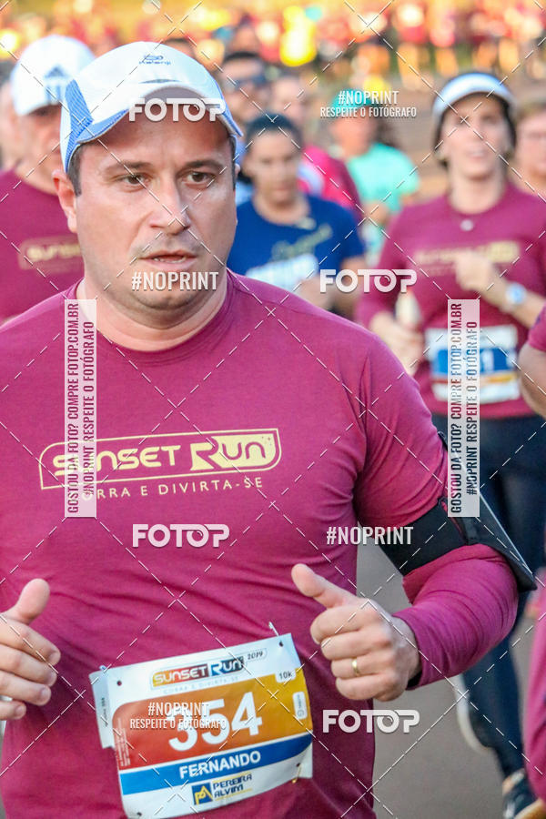 Buy your photos of the eventSunset Run 2019 on Fotop