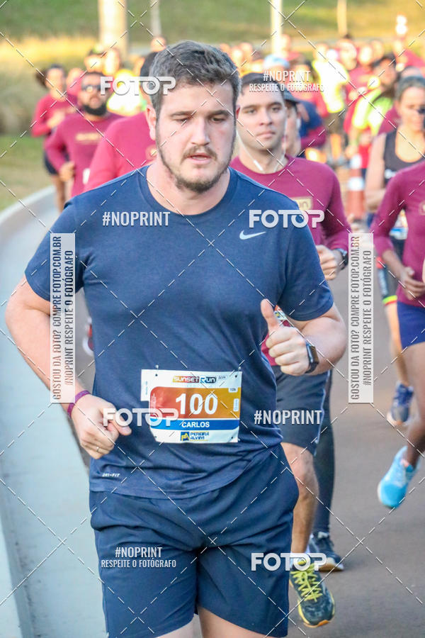 Buy your photos of the eventSunset Run 2019 on Fotop