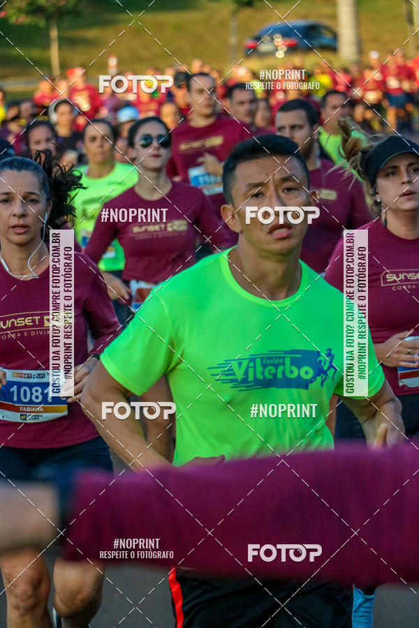 Buy your photos of the eventSunset Run 2019 on Fotop