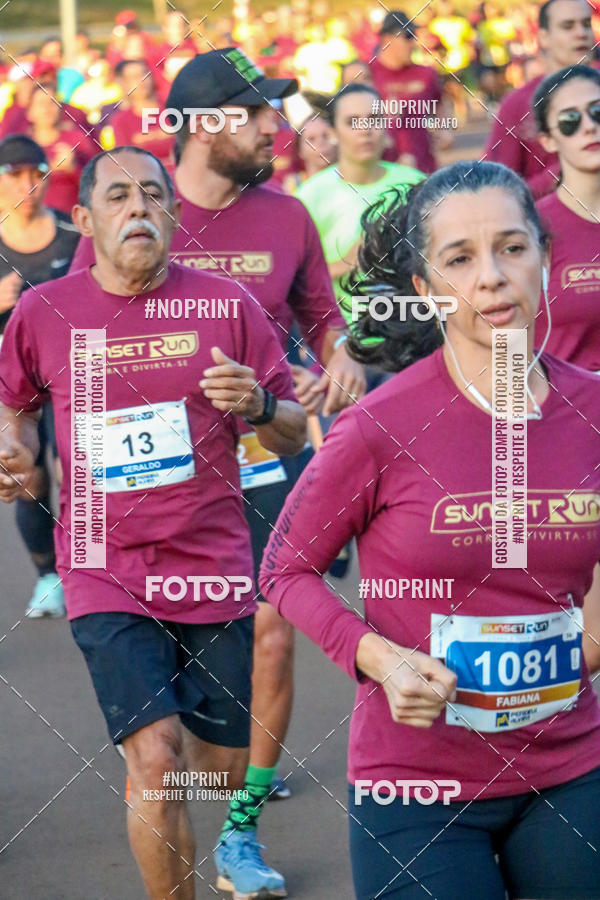Buy your photos of the eventSunset Run 2019 on Fotop