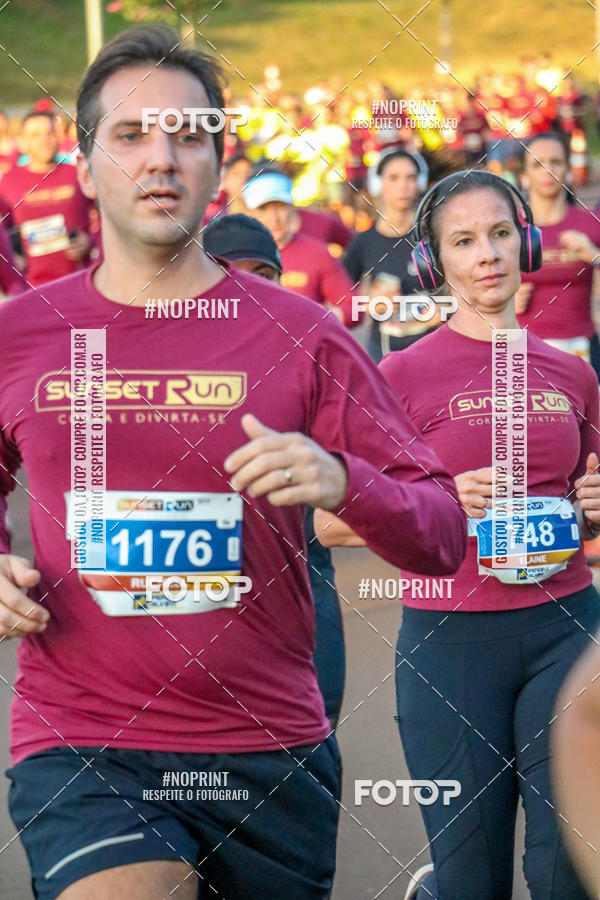 Buy your photos of the eventSunset Run 2019 on Fotop
