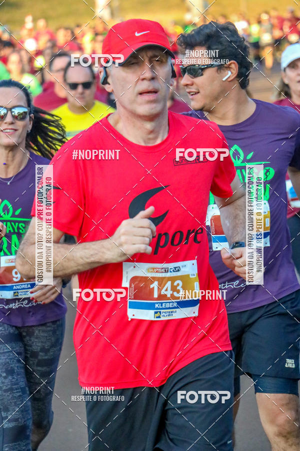 Buy your photos of the eventSunset Run 2019 on Fotop