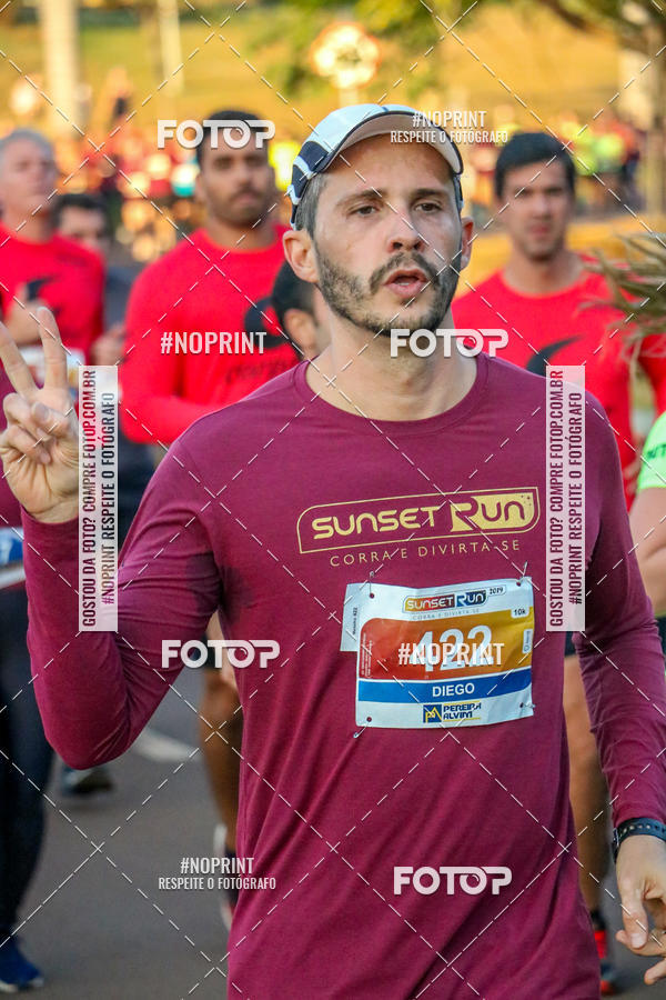 Buy your photos of the eventSunset Run 2019 on Fotop