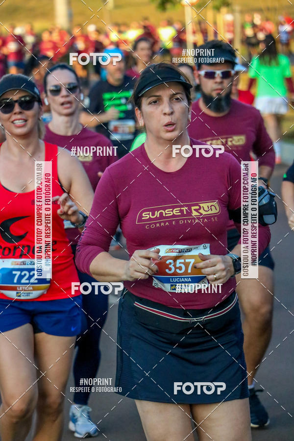 Buy your photos of the eventSunset Run 2019 on Fotop