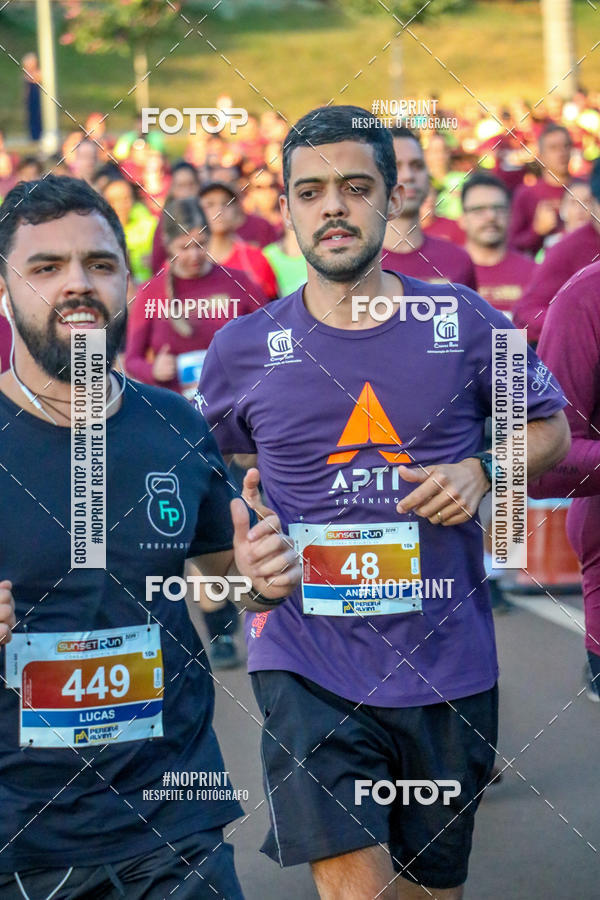 Buy your photos of the eventSunset Run 2019 on Fotop