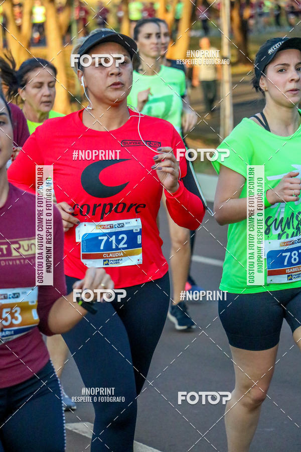 Buy your photos of the eventSunset Run 2019 on Fotop