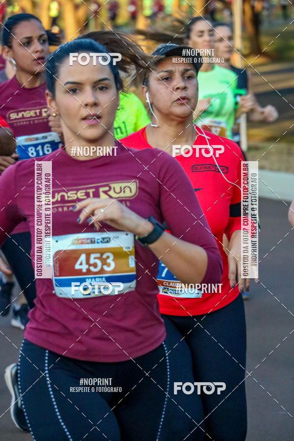 Buy your photos of the eventSunset Run 2019 on Fotop